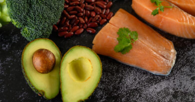 Saúde do Coração: Nutricionista Lista 5 Alimentos Essenciais para Incluir na Dieta