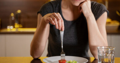 Agonorexia e Canetas Emagrecedoras: Entenda o Conceito e os Riscos Associados